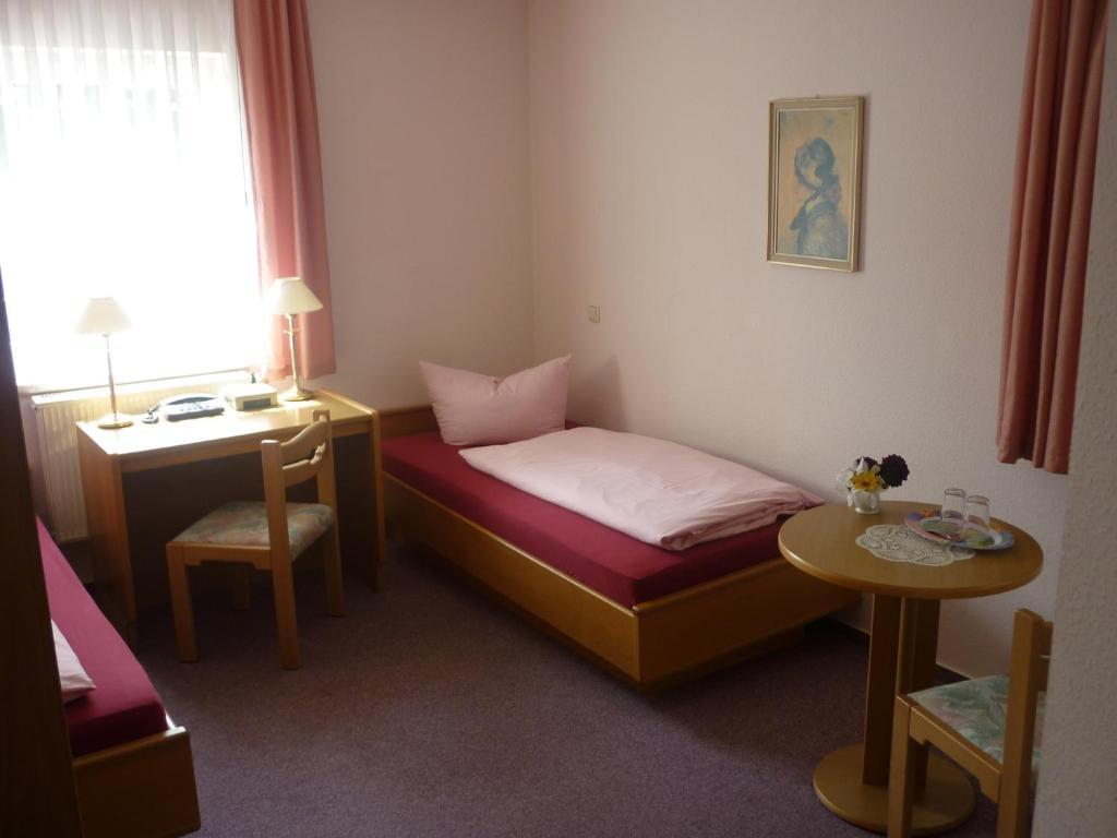 Hotel Burghof Oberweißbach Rum bild